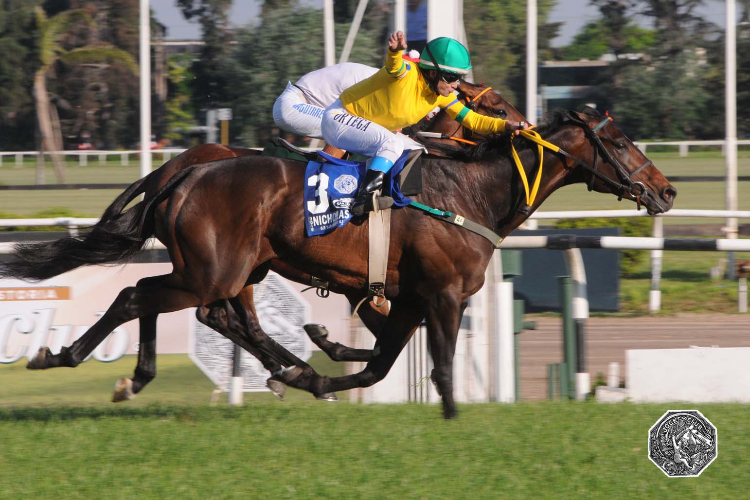 Nicholas manda en San Isidro