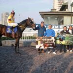 Óscar Ulloa, jinete, alcanzó los 2000 triunfos con A Quién Saliste, jueves, 1 de mayo de 2025, Hipódromo Chile. Foto: Jaime Cortés